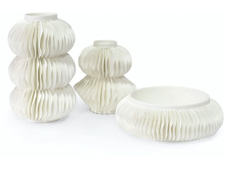 ANTILLES PORCELAIN VASE TALL