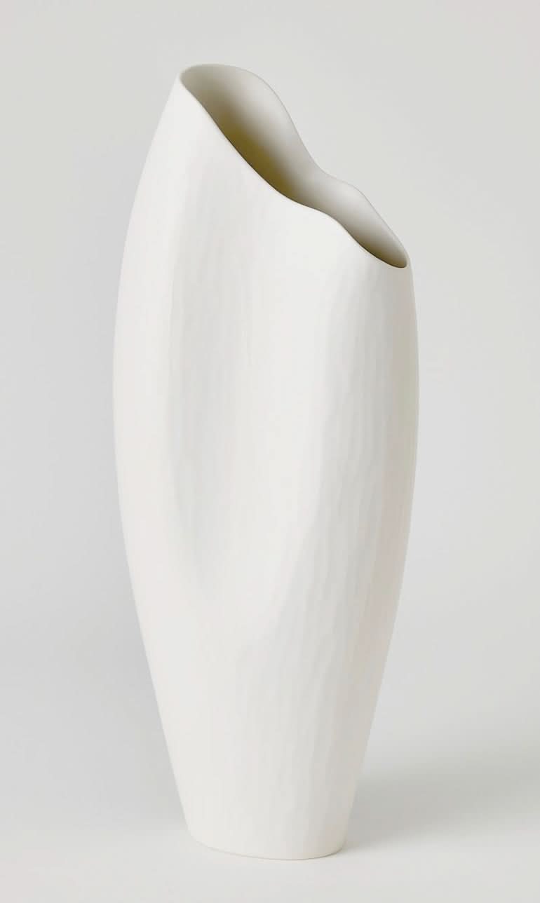 Horn Vase – Matte White – Large