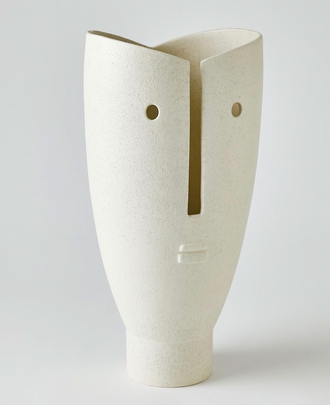 Leonard Vase