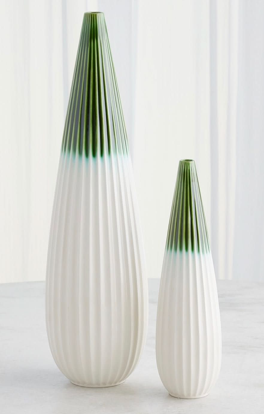 Furrow Taper Vase – Emerald – Small