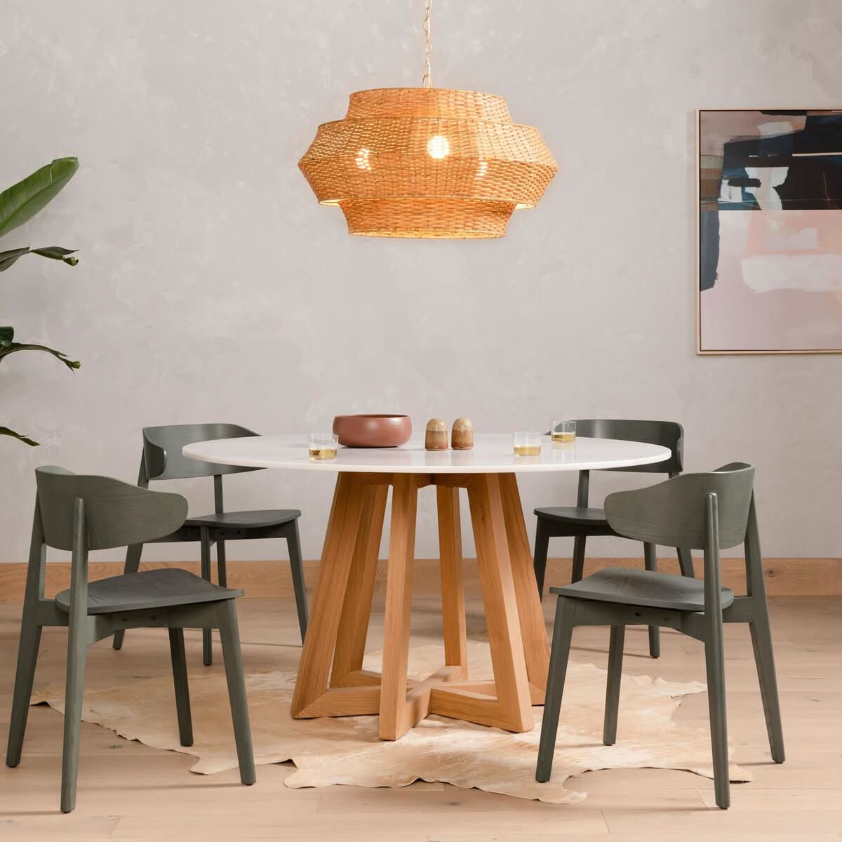 CRESTON DINING TABLE