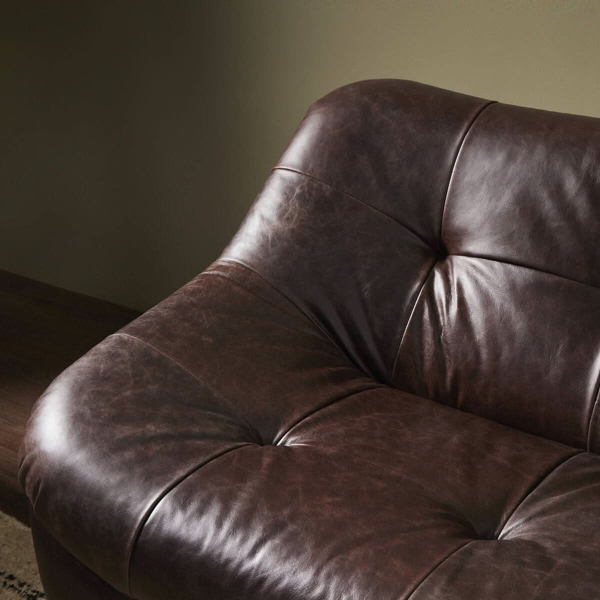 FARLEY SOFA 106"