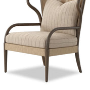 AMIRA CHAIR
