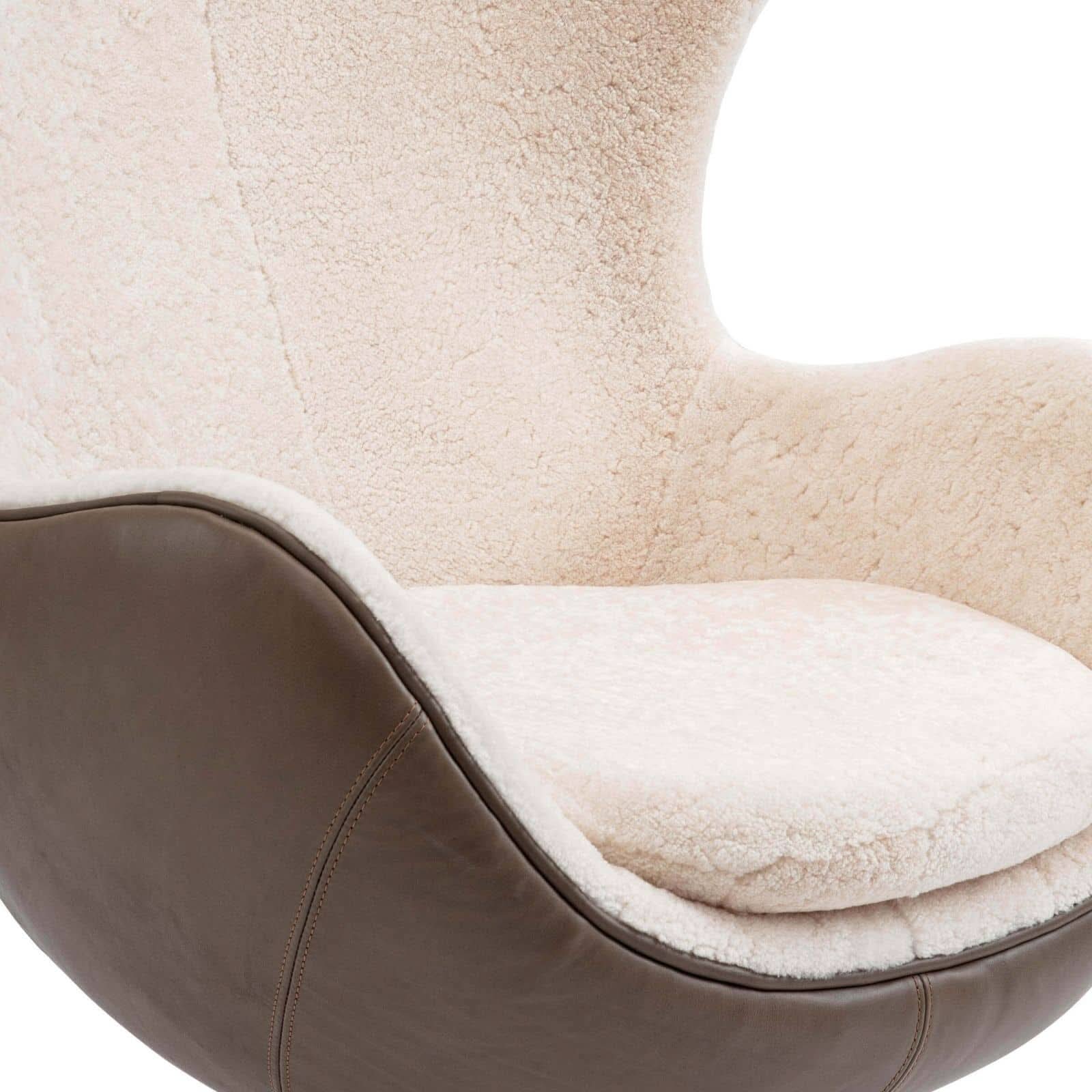 ROWAN SHEEPSKIN CHAIR