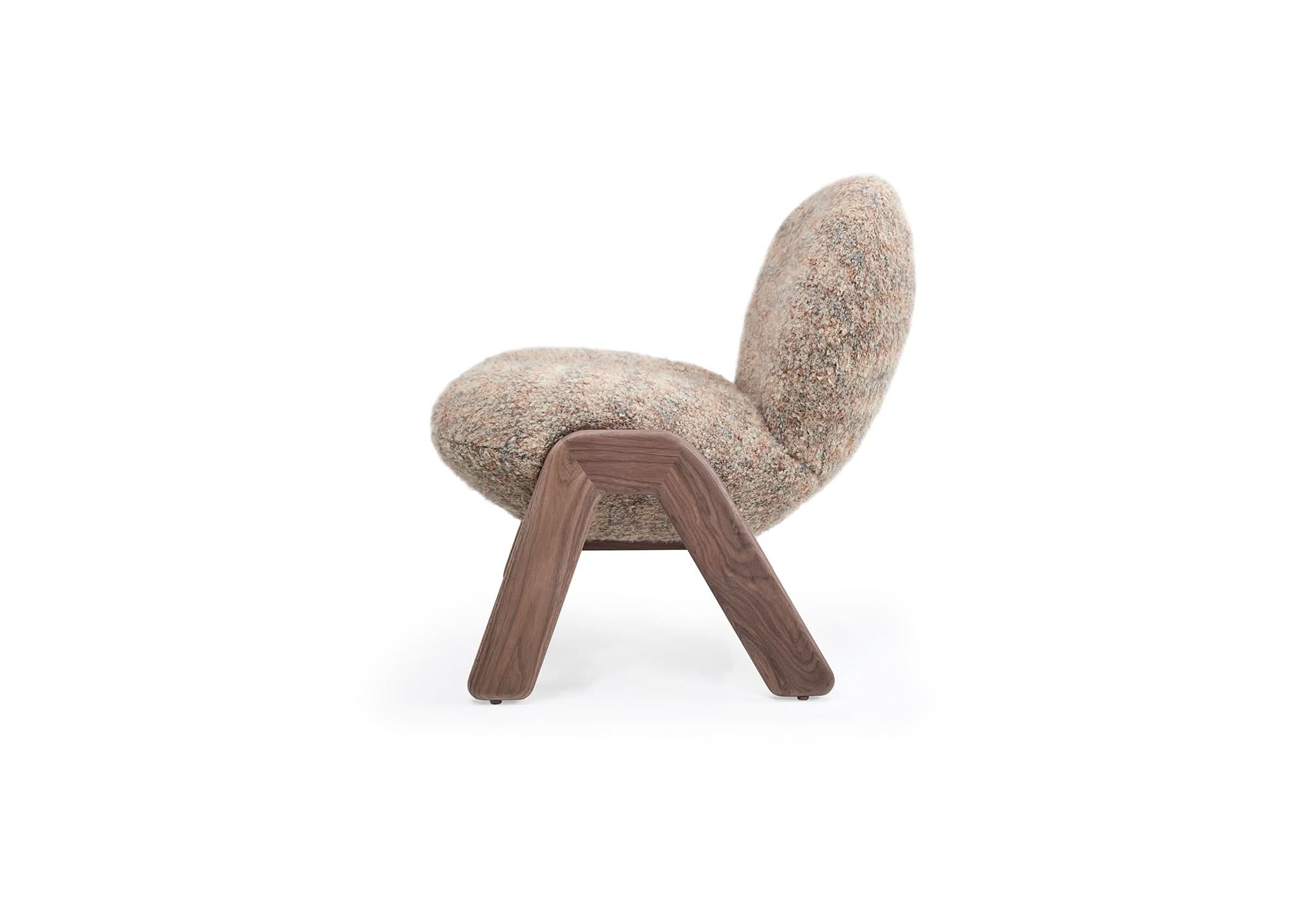 COSMO CLUB CHAIR