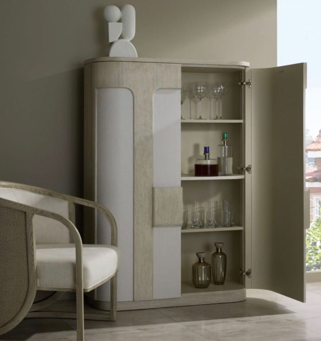 Brusa Cabinet