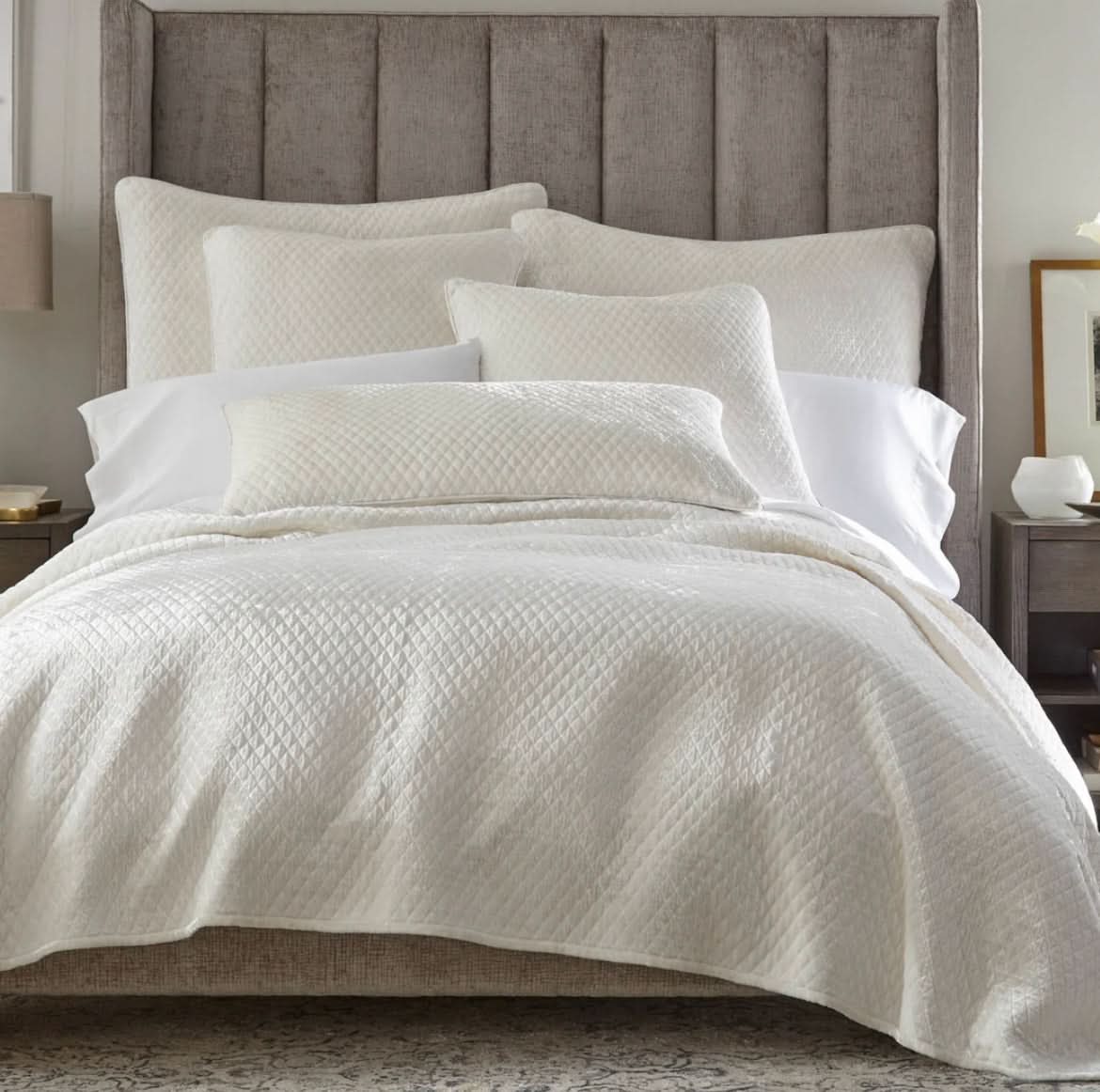Enzo Coverlet-King-Ivory