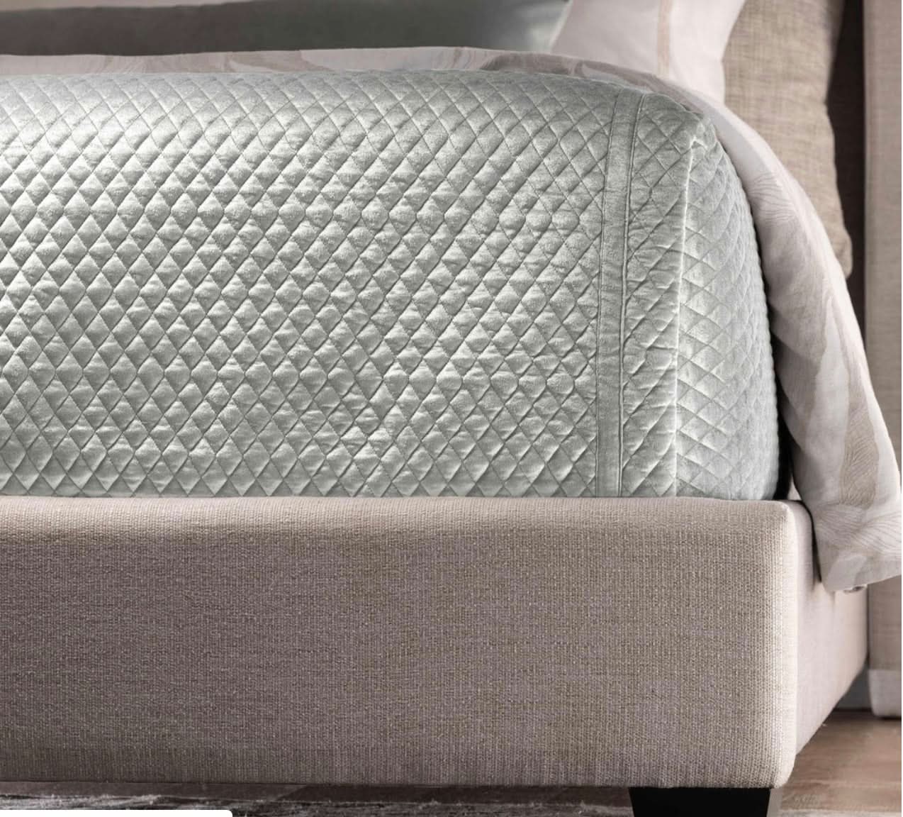 Valentina Coverlet-Queen Aquamarine