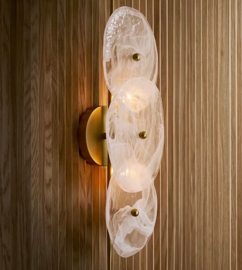 Kylie Sconce