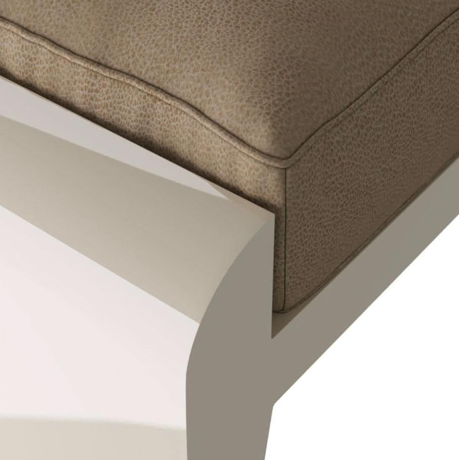 Alanna Ottoman