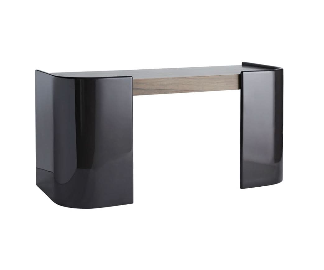 Parnell Desk