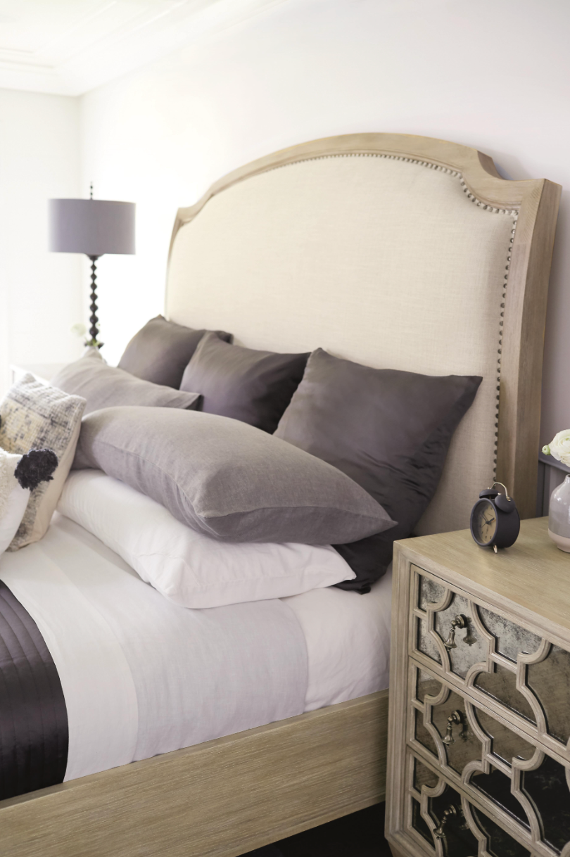 Santa Barbara Panel Bed