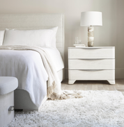 Sereno Panel Bed