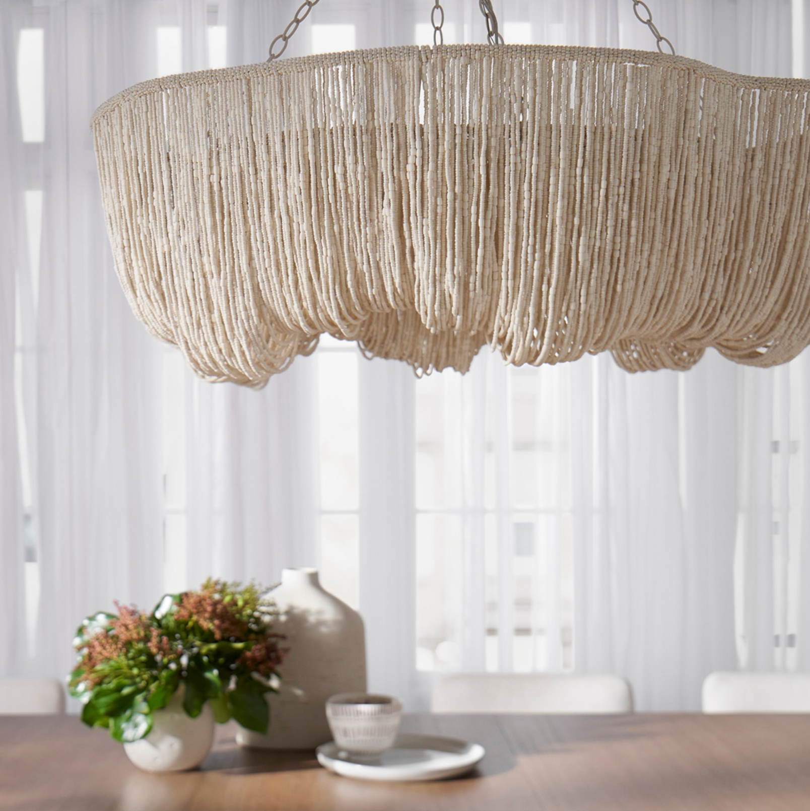 LOLA CHANDELIER