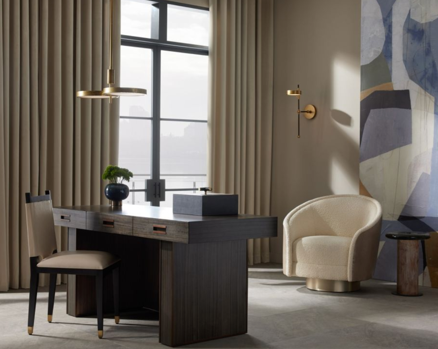 Arteriors Aljona Swivel Chair – Cream Sherpa & Oyster Leather