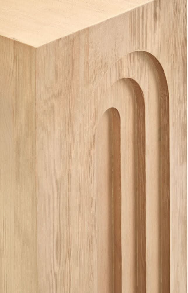 ARWYN CONSOLE TABLE