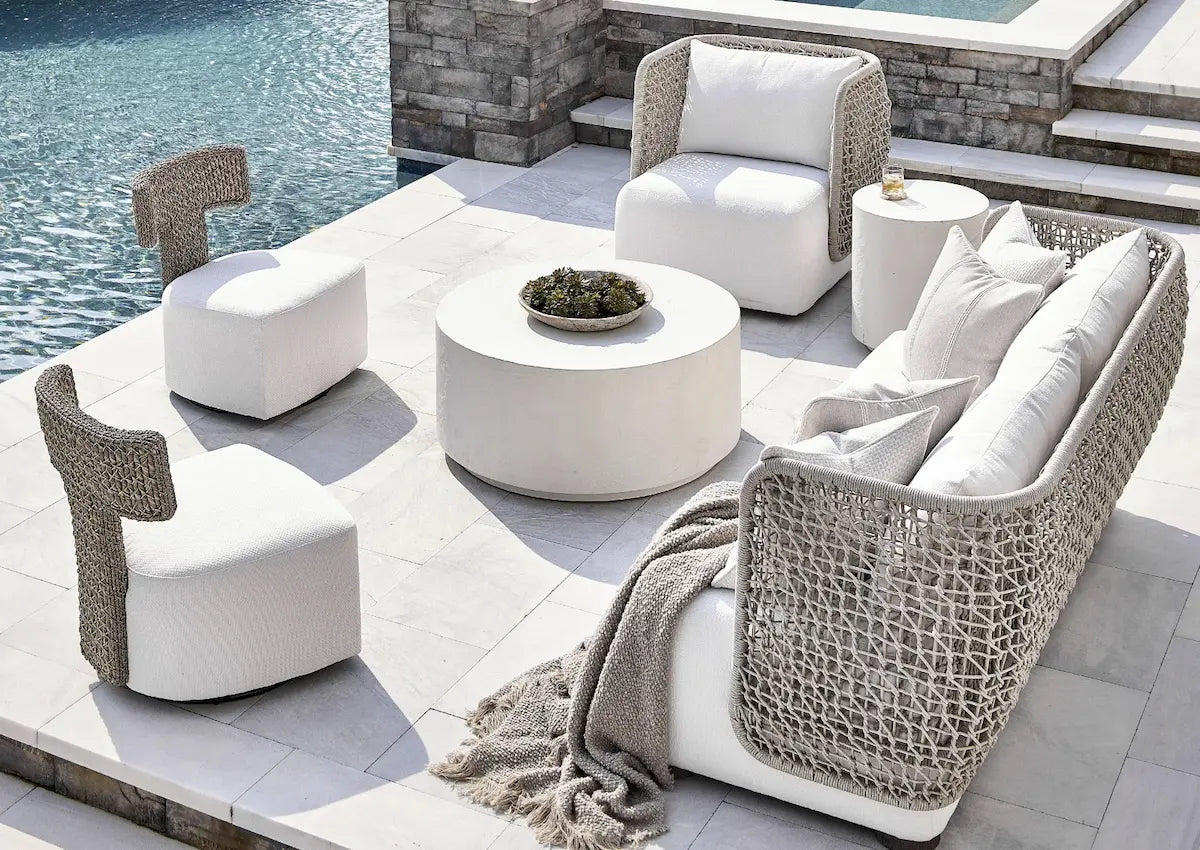 Cabo Outdoor Swivel Chair